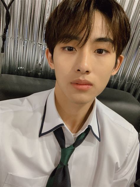 WINWIN .